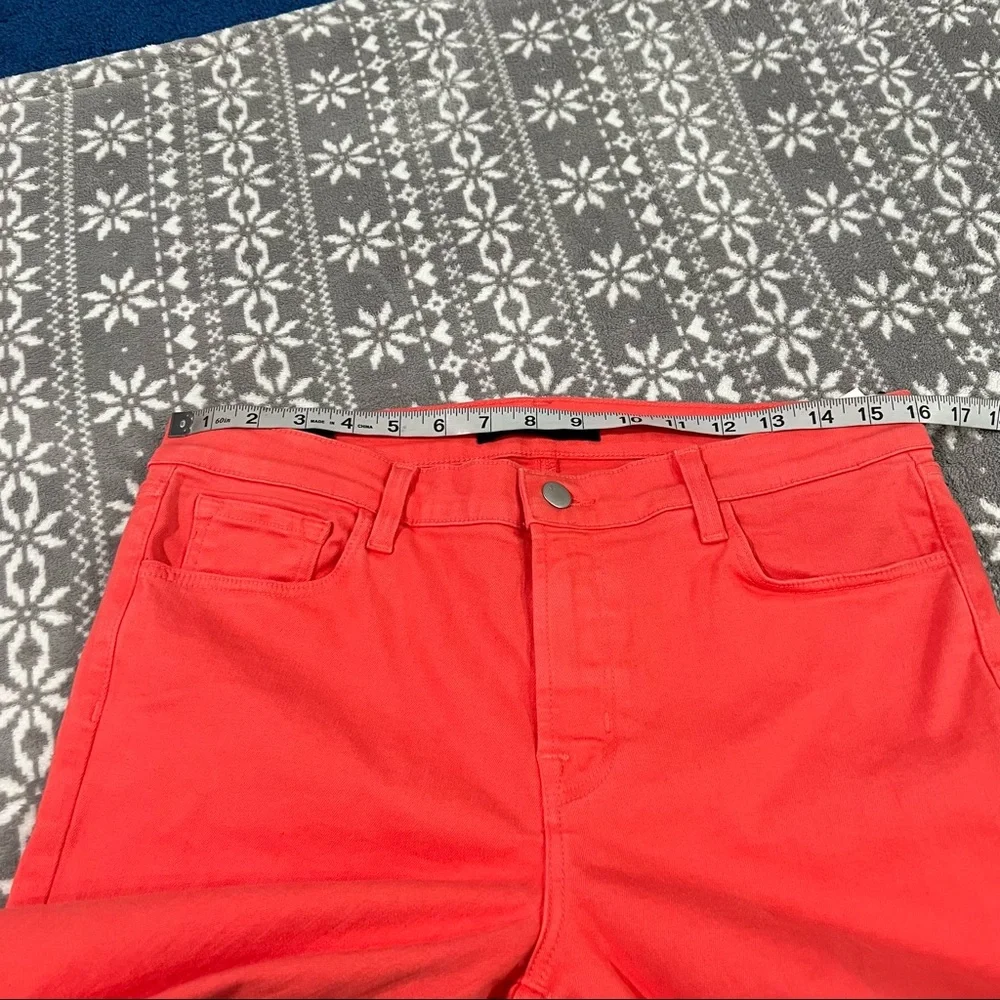 J Brand Mid Rise Crop Skinny Raw Hem Kalani  Size 31 Modern Preppy Clean Girl‎